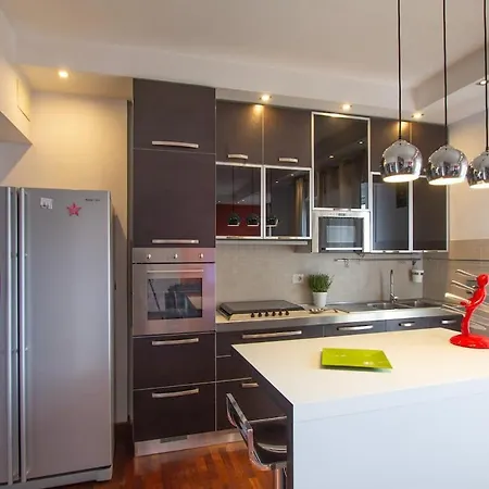 8bit Dreams - Al Pigneto - 100 M Da Metro Malatesta רומא