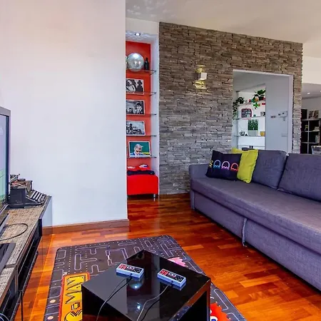 8bit Dreams - Al Pigneto - 100 M Da Metro Malatesta Apartment *