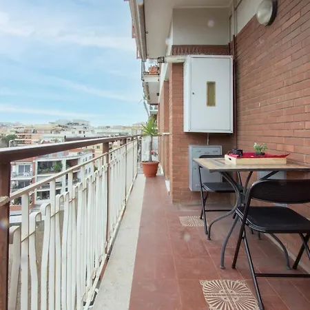 8bit Dreams - Al Pigneto - 100 M Da Metro Malatesta *